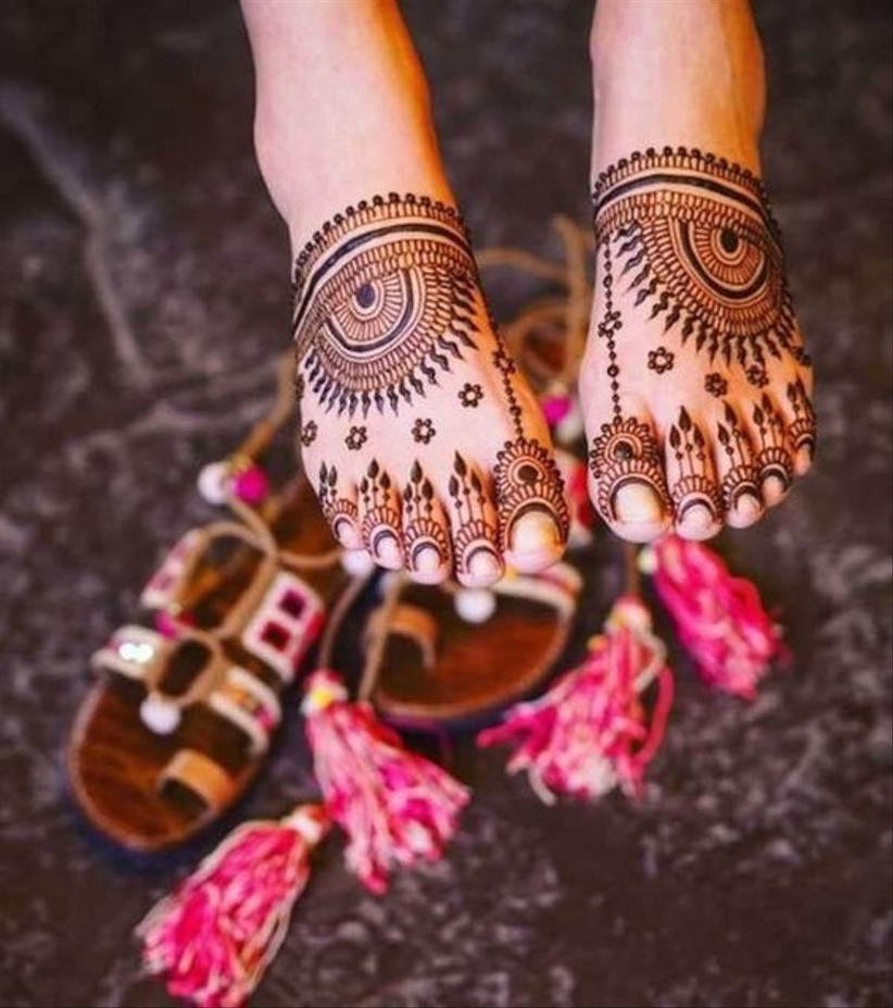 Half-Foot Mehndi Designs by Amit Mehandi