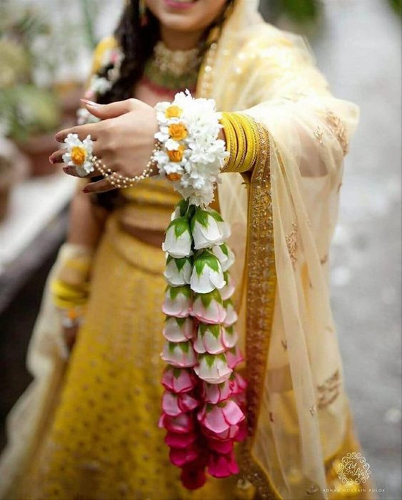 haldi ceremony real flower jewellery