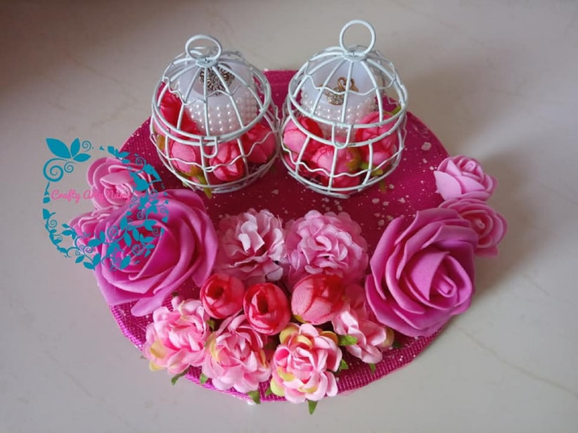 8 Diy How To Decorate Engagement Ring Thali To Amp Your D Day Pics