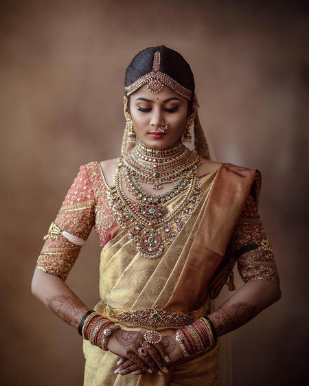 7 Plain Saree With Heavy Work Blouse Designs That Work Perfectly If You're The Bride's BFF!