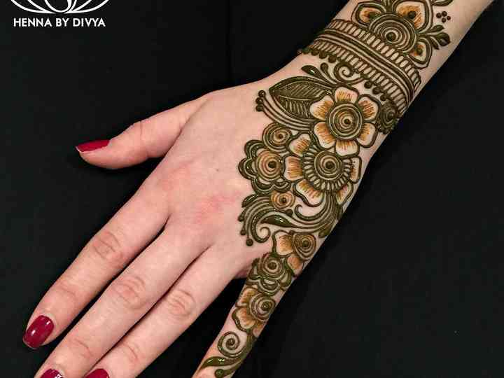 Half Hand Mehndi Designs For The Bride S Girl Gang