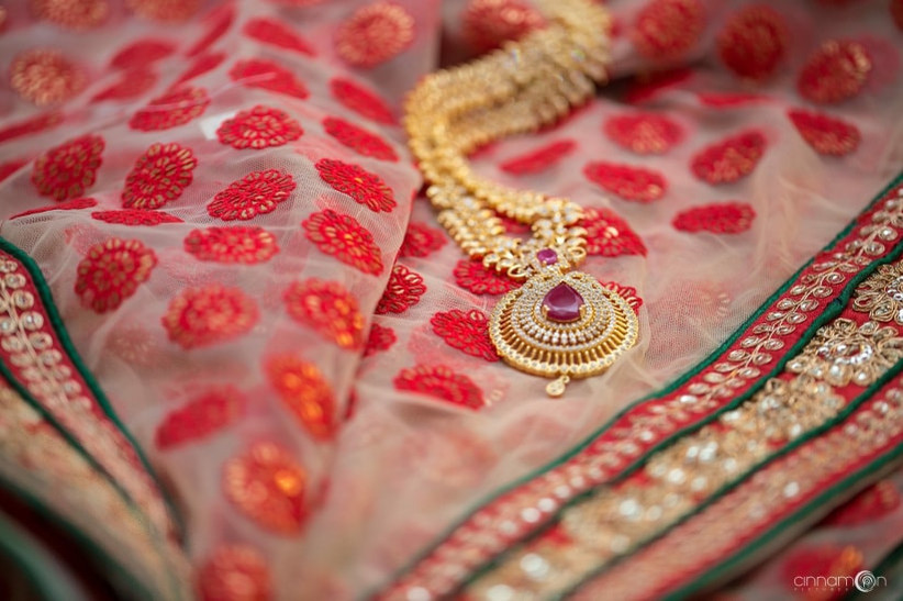 Mulla mottu mala is a traditional neckpiece that is a must-have for every Kerala bride