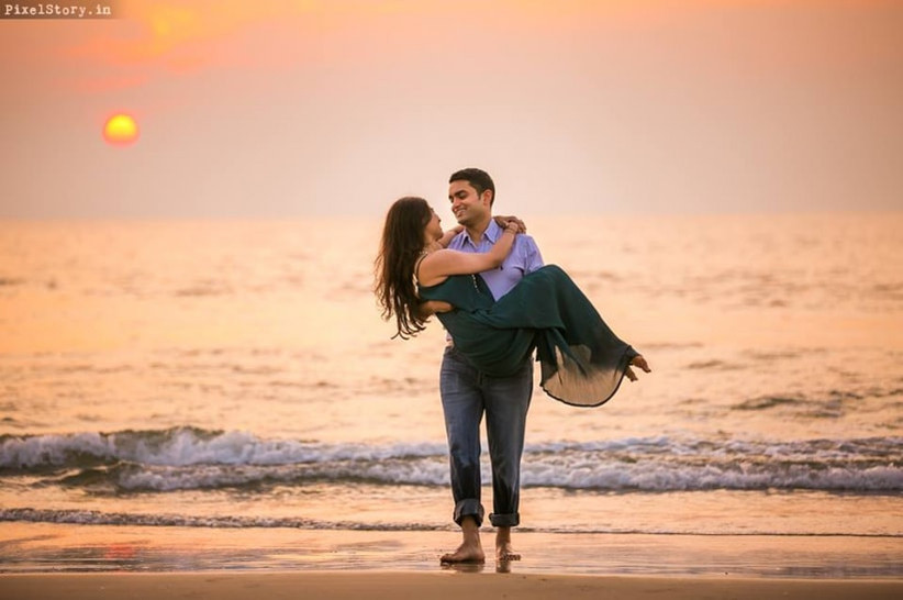 Beach Pre Wedding Photoshoot Poses