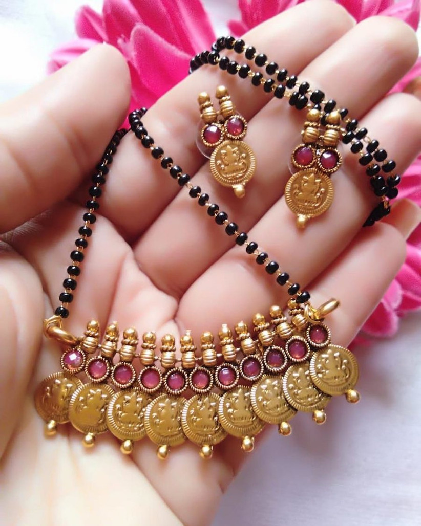 6 Gold Mangalsutra designs That Are Work Appropriate Wear