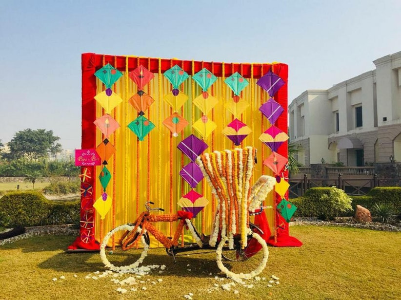 9 Kite Decoration Ideas to Add Colour To Your Mehndi Function