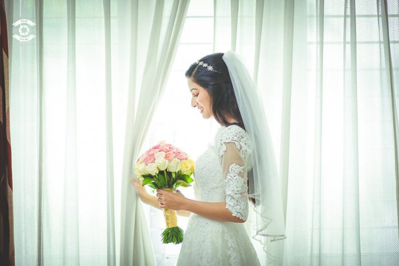Christian Bridal Hairstyles With Veil Is a Halcyon and ...