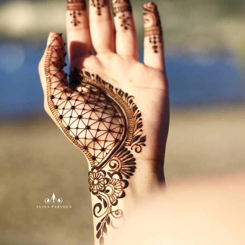 70 Simple Mehndi Designs You Must Check Out Right Away