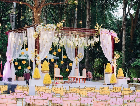 Take a Look at These Floral Decorations for Intimate Weddings for Inpso