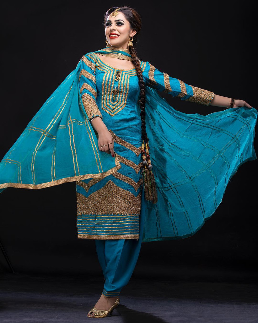 Images Of Punjabi Suits For Women That You Should Check Out