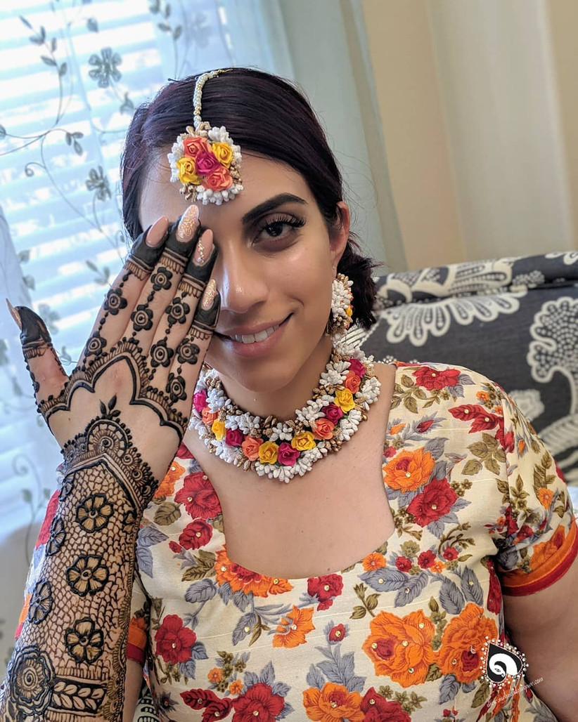 finger-design-mehndi-designer-the-linear
