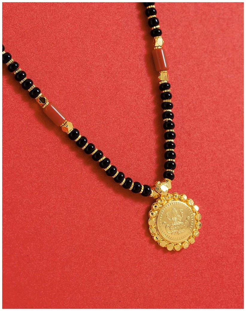Voylla single hotsell chain mangalsutra