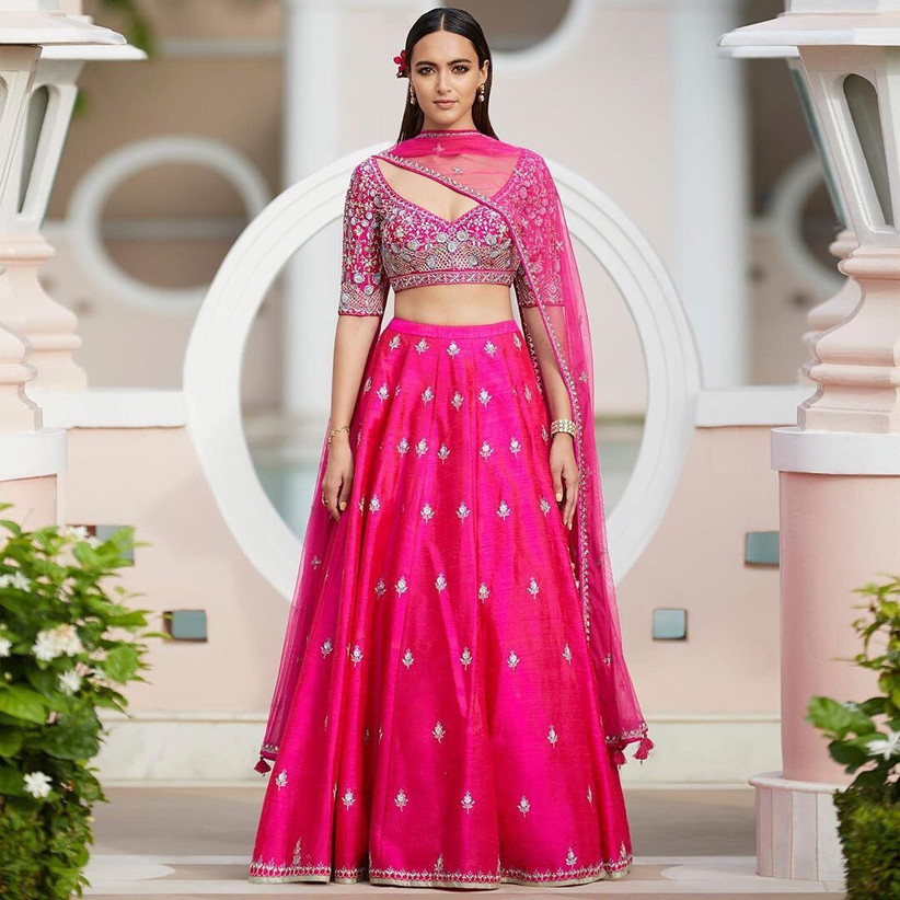 monsoon wedding outfits