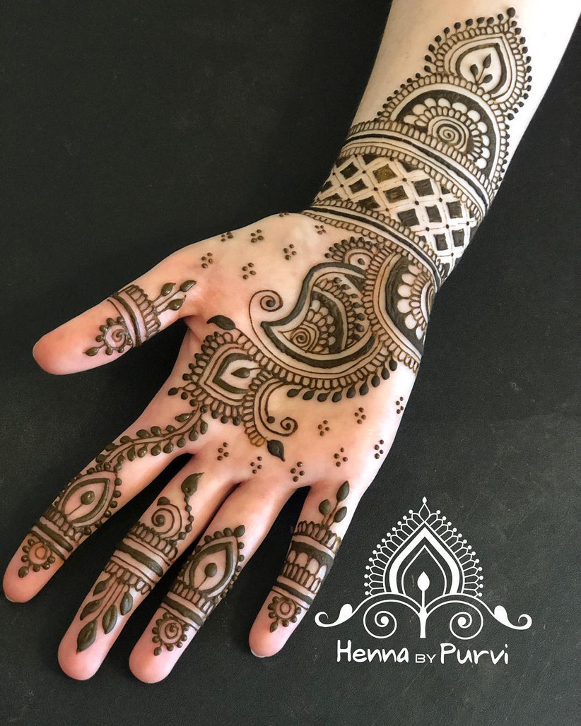 Simple Henna Designs For Hands For The Bride And Her Tribe