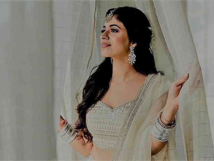How To Create The No Makeup Look For Wedding Related Functions A lot of people think models wear makeup all the time but, as a matter of fact, when you go to the castings or jobs, they ask you to have absolutely no makeup on. how to create the no makeup look for