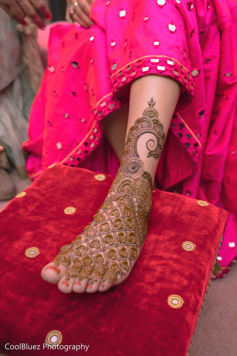 The 9 Most Stunning Rajasthani Mehndi Designs Guaranteed To Steal ...