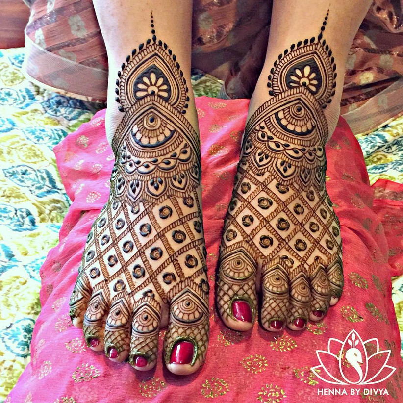 New Easy Floral Arabic Leg Mehndi Design Bridal Foot Mehndi Designs ...