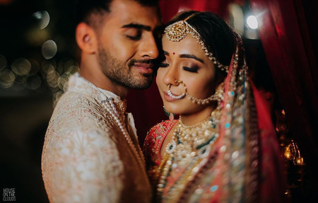 Check These Insta-Worthy Couple Portrait Ideas For Your Wedding Shoot