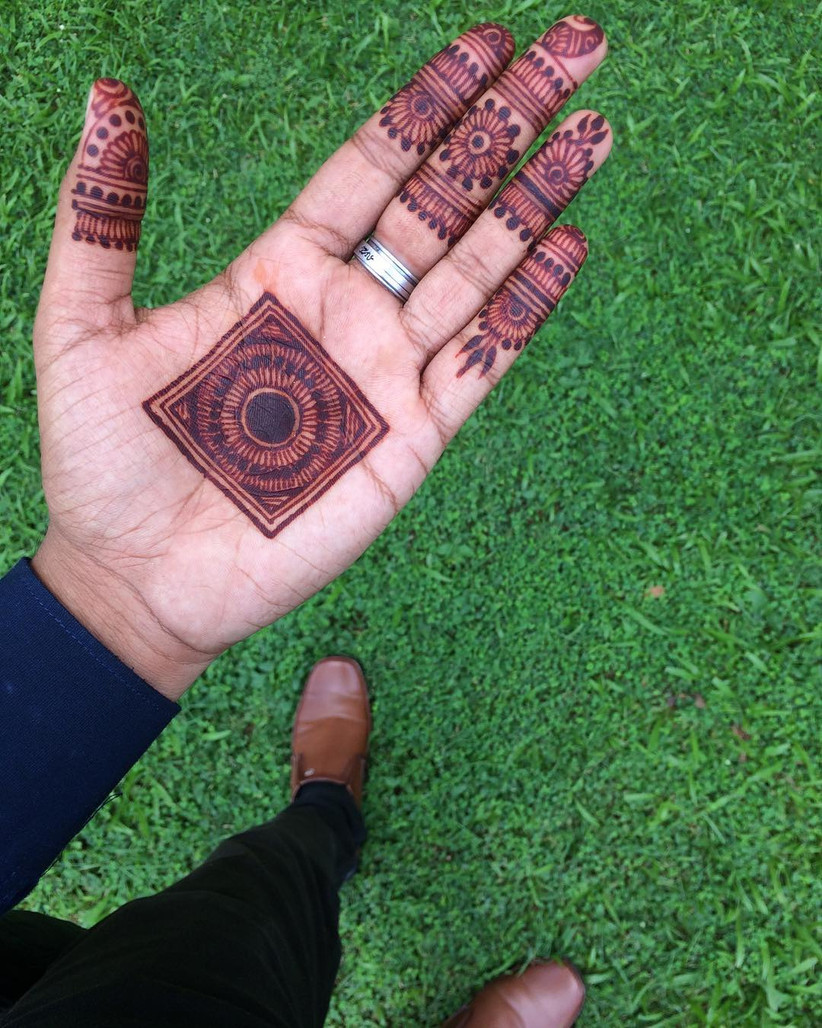 Squared Mehndi pattern for men has inspired many grooms to prep this look at their wedding.