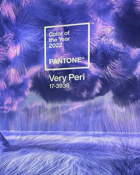 Here's How You Can Use The Pantone Color of 2022 at Weddings