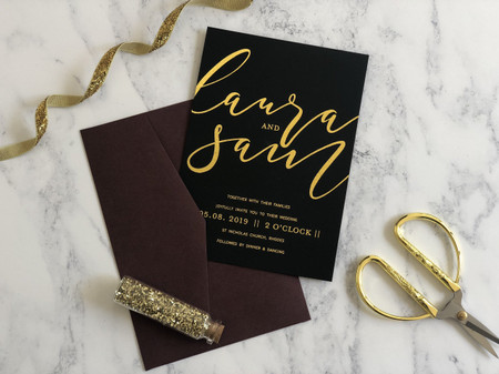 8 Black and Gold Wedding Invitations You Can Use for Your Wedding!