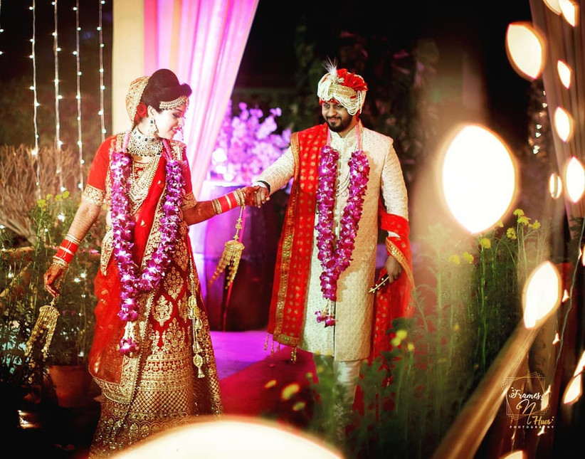 20 Sincere Friends Wedding Quotes To Make Them Smile On The D Day