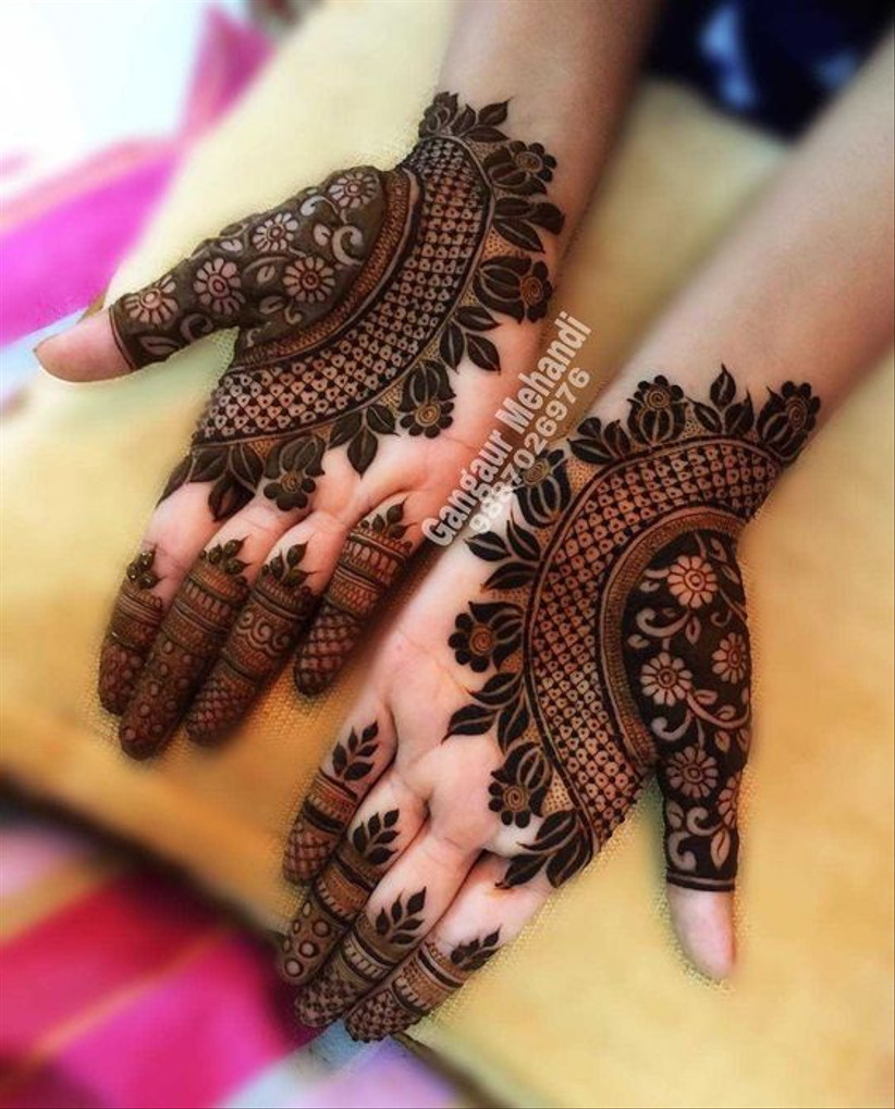 Short mehndi designs! 1