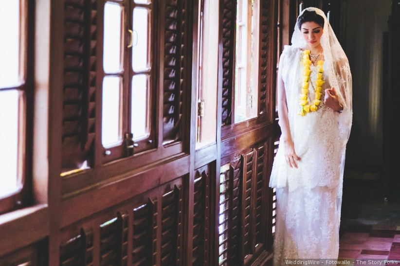 8 Different Styles Of Wearing Saree Pallu That Will Infuse Grace And 