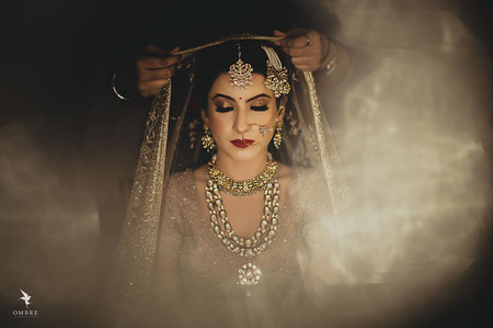 Stunning Bride Getting Ready Photos to Get Clicked for Your Wedding Album