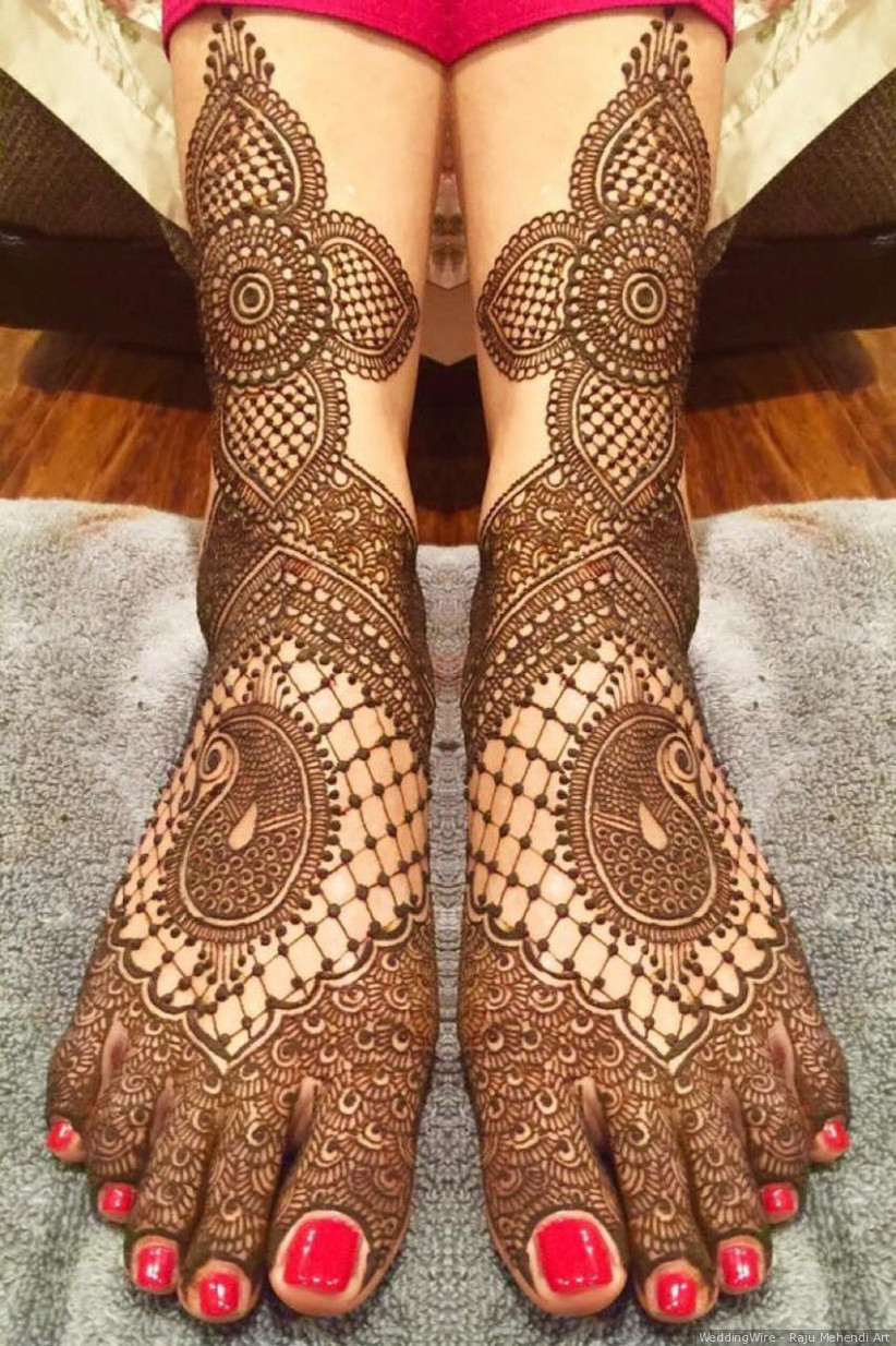 8 Paisley Mehndi Ideas For The Quintessential Mehndi Look