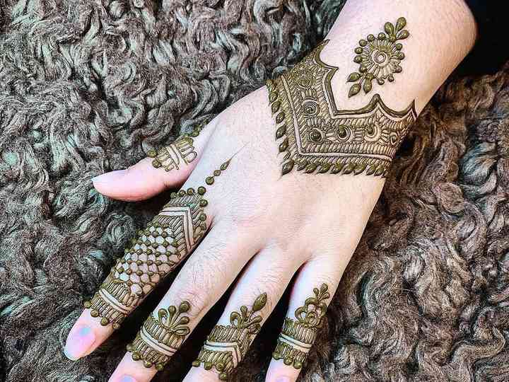 5 Fancy Mehndi Styles For The Modern Pataka Bride To Ace Her