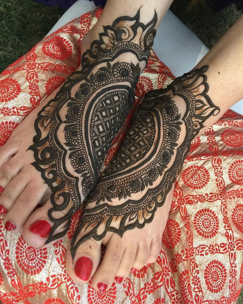 Jaali Arabic Mehndi for Feet by Aman Gupta