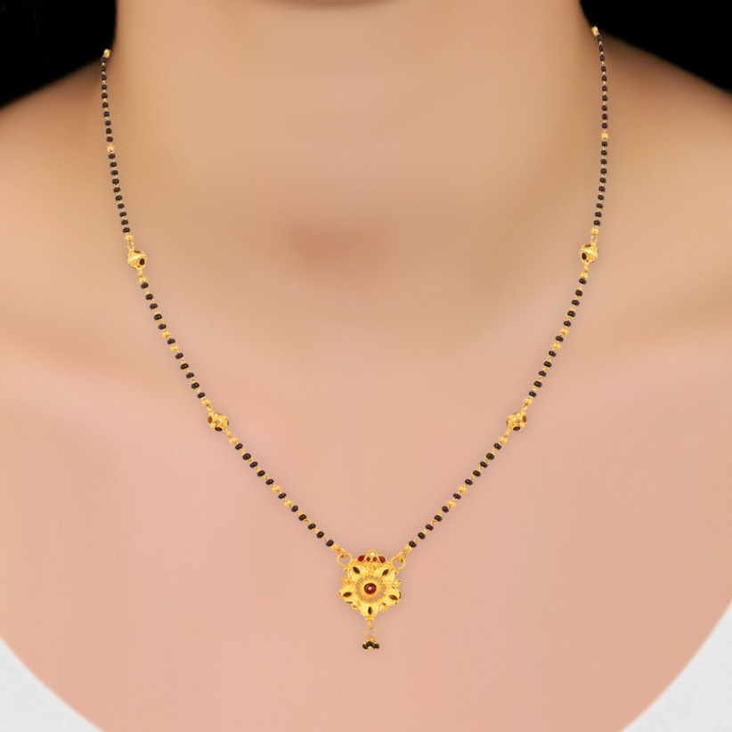 15 Latest Daily Wear Gold Mangalsutra Designs For Today's Brides