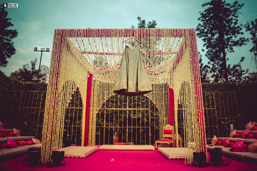 15 Breathtaking And Simple Mandap Designs For Your Dream Wedding