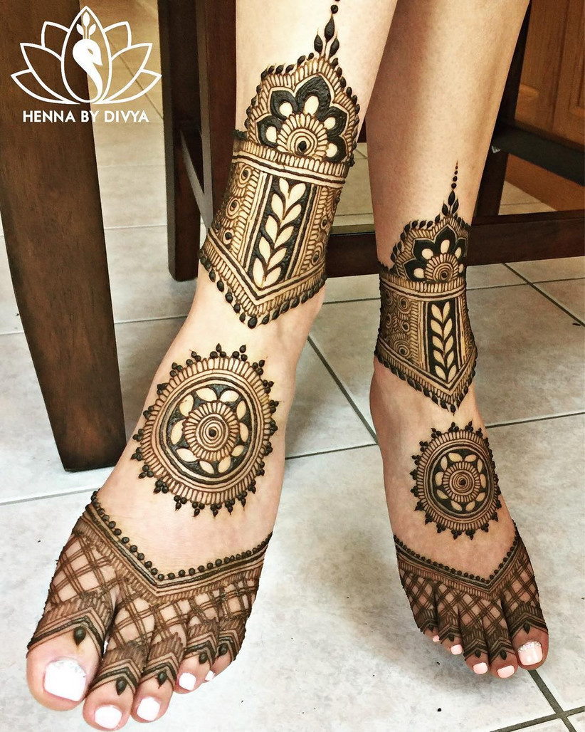 21 Simple Foot Mehndi Design That Are Perfect For Brides To Be