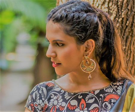 10 Kalamkari Blouse Designs to Make You Look Gorgeous on the D-day