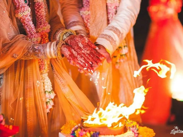 Learn The 7 Vows Of Hindu Marriage In All Its Glory Importance And Significance For Your Big Day