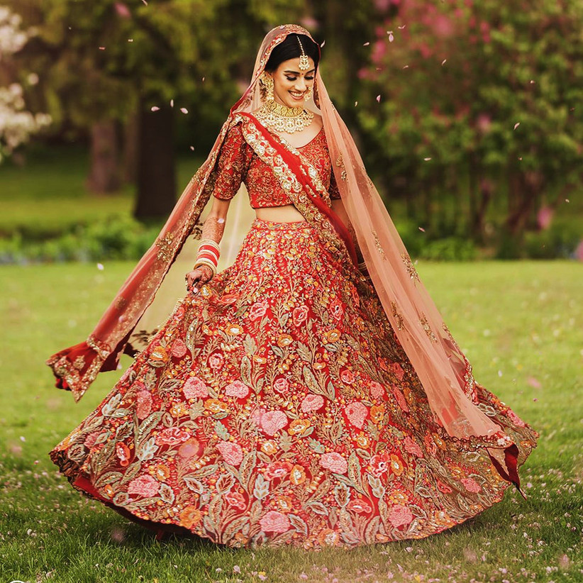 shyamal and bhumika lehenga on rent