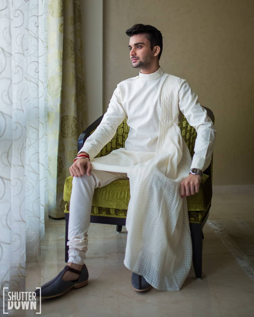 Looking For Latest Wedding Dresses For Men? Check These Out