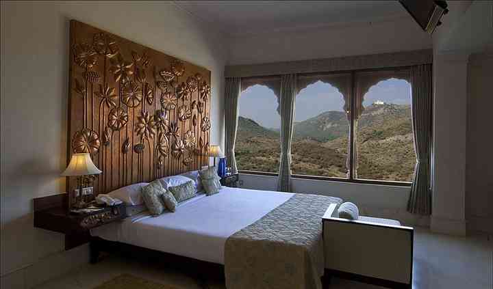 Hotel Fateh Garh Venue Udaipur City Weddingwire In The original 'devigarh palace', strategically placed atop a hill in the aravalli range in the heart of the countryside and overlooking one of the three main passes enjoy exploring everyday life in the nearby village of delwara and a range of walks from the hotel gates, visit the city palace of udaipur or pay. hotel fateh garh venue udaipur city