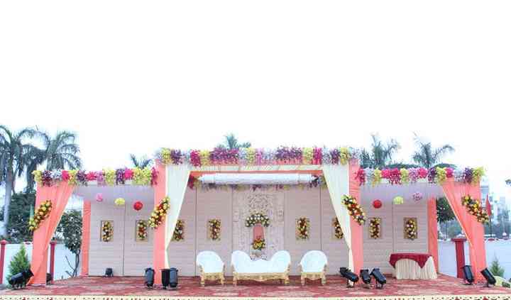 Utsav Marriage Garden Venue Hoshangabad Road Weddingwire In Well designed 3 bhk multistorey apartment is available at a prime location in sterling contractor and prime location of hoshangabad road, close to school, close to market, close to bank, visitors parking available, secured campus, club house & gym. utsav marriage garden venue