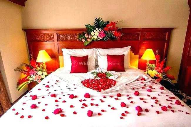 Wedding Anniversary Room Decoration Ideas