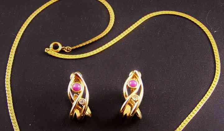 Best Bridal Jewellery Stores In Himachal Pradesh Reviews And Pricing Get the bridal jewelry you want from the brands you love today at kmart. best bridal jewellery stores in