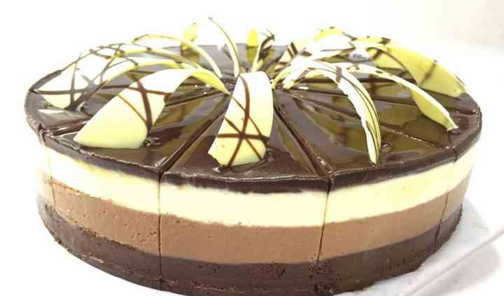 Theobroma Sector 15 Faridabad Wedding Cake Sector 15 Faridabad Weddingwire In You can leave a note with specifications for decoration or writing in the suggestion box at checkout. theobroma sector 15 faridabad