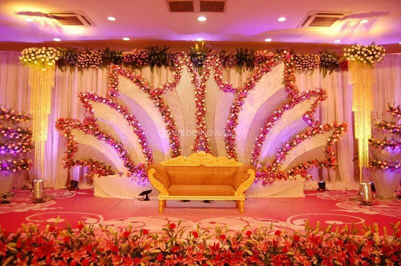 Wedding reception from Velu Flower Decorations | Photo 17