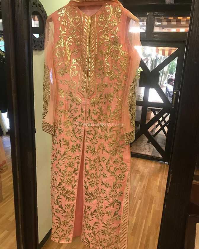 yeh lehenga nahi mehenga