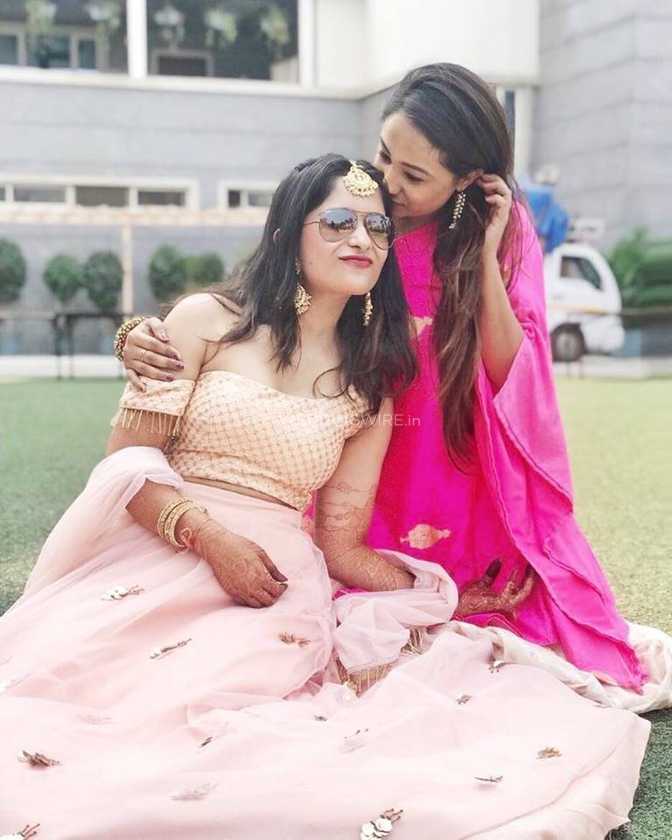 yeh lehenga nahi mehenga