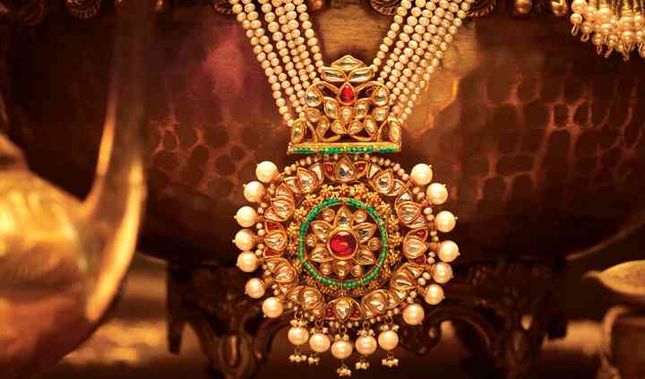 Tanishq vashi outlet