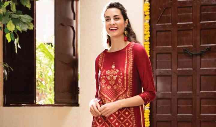 Best Bridal Lehenga In Vadodara Reviews And Pricing