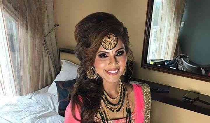 Leena Beauty Parlour Domalguda Makeup Salon Himayatnagar Weddingwire In With the best bridal makeup services, they make sure that you are properly glammed up and you look your best on your wedding night! leena beauty parlour domalguda