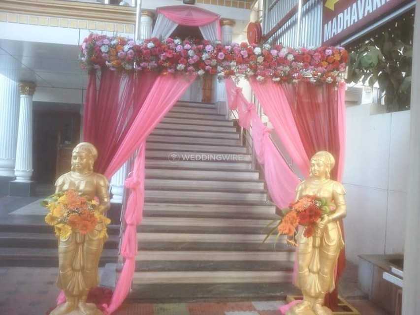 Entrance Decor From Ramesh Flowers Decorations And Wedding Events